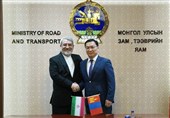 رحمانی فضلی استوار نامه خود را به رئیس جمهور مغولستان تسلیم کرد