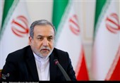 Araqchi Slams Contradictory US Messages amid Diplomatic Efforts
