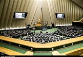 نامه نمایندگان برای دعوت از تیم اقتصادی دولت به مجلس