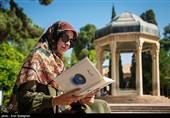 پادشاه غزل؛ چرا حافظ 90 درصد شعرهایش را دور ریخت؟