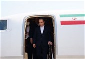 عراقجی یصل إلى مسقط