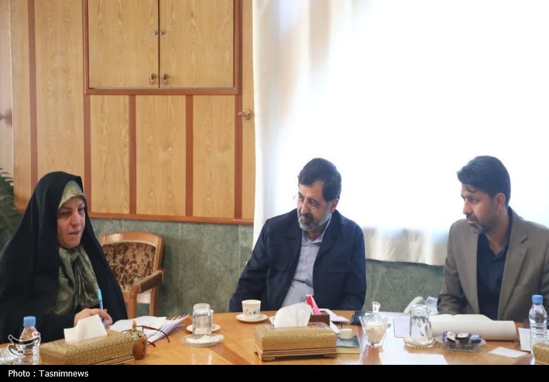 استانداری قم , نهضت ملی مسکن , ایثارگران , اخبار قم , 