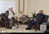 دانشگاه‌ها سکانداری فکری و فرهنگی را بر عهده بگیرند