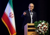 بزشکیان: سنعید بناء المنشآت النوویة بقوة أکبر / الأنشطة النوویة الإیرانیة سلمیة تماماً