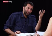 این شب‌ها مردم زیست انقلابی را با آزادی و همدلی معنا کرده‌اند
