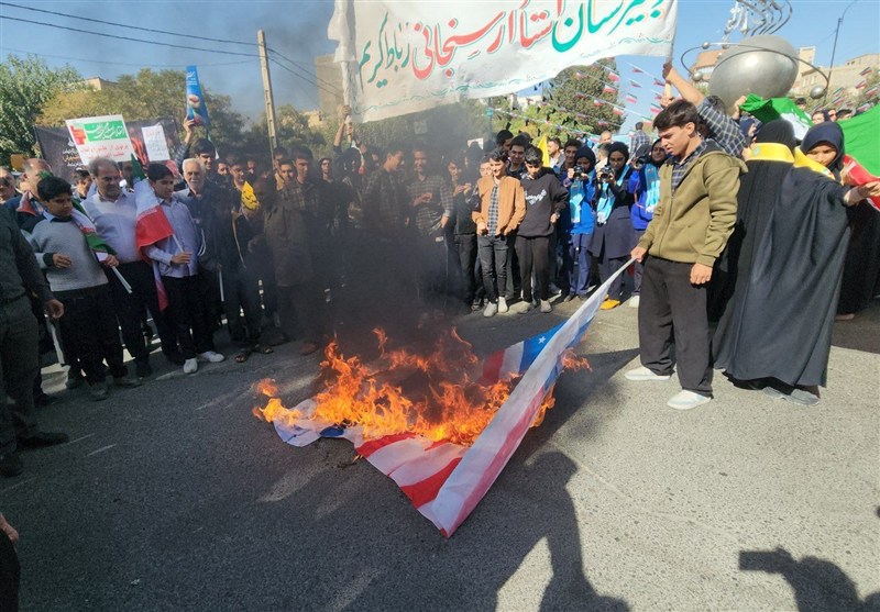 اخبار رباط کریم , راهپیمایی , یوم‌الله 13 آبان , دانش آموزان , اخبار بهارستان , 