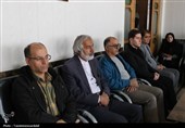 دیدار دانش‌آموزان با نماینده ولی فقیه در اردبیل و تجلیل از قرآن‌آموزان