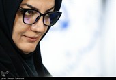 آزاده نظربلند دبیرکل نهاد کتابخانه های عمومی کشور در نشست خبری سی‌وسومین دوره هفته کتاب جمهوری اسلامی ایران