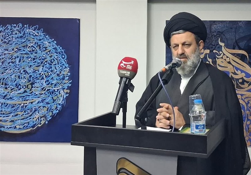 حمایت از جوانان کارآفرین و مناطق کم‌برخوردار در اولویت باشد