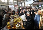 بازدید دستیار اجتماعی رئیس‌جمهور از نمایشگاه توانمندی‌های بانوان