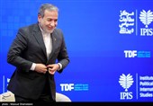 عراقجی: سنعقد الاجتماعات الدولیة فی مدن إیران