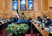 اللواء حاتمی: لم نهدر لحظة فی تعزیز قدراتنا الدفاعیة