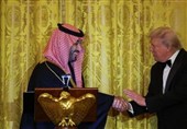 أصوات فلسطینیة تکشف تواطؤ الإعلام السعودی بشأن سلاح المقاومة