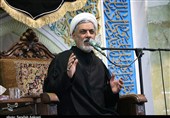 جنگ اخیر تقابل تمام کفر با تمام اسلام است