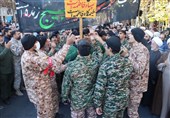 گزارش تسنیم از نمایش اقتدار 140 هزار نفری بسیجیان جان فدای ایران