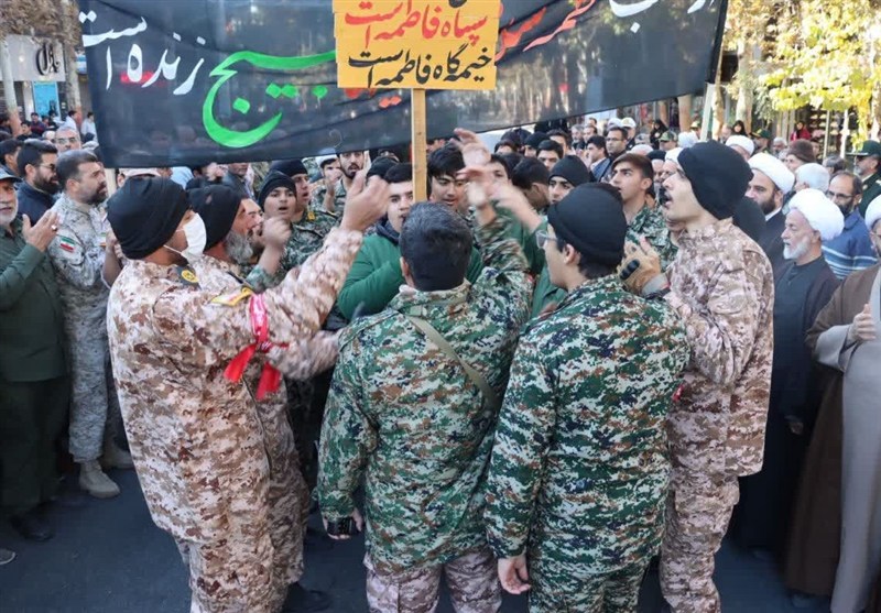 گزارش تسنیم از نمایش اقتدار 140 هزار نفری بسیجیان جان فدای ایران