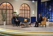 وسواس نسبت به یک چالش معمول در تلویزیون؛ هیچ شعری بدون سند نمی‌خوانم