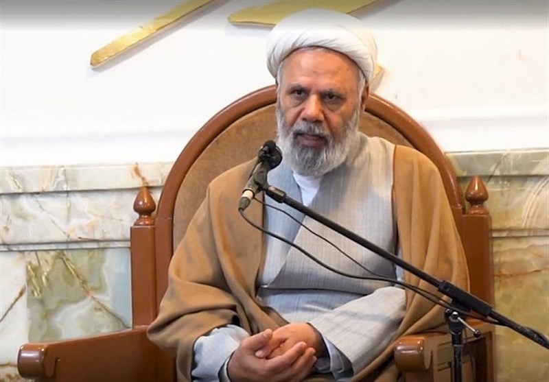آیت الله عابدی تبیین جنایت های دشمن سرلوحه سخنرانی ها باشد
