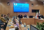 خام‌فروشی و تعهدات ارزی صادرات را زمین‌گیر کرد