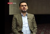 رئیس منظمة روافد الثقافیة بالعراق لـ"تسنیم": أفکار الخامنئی تُعید تعریف الحریة وأمریکا تشنّ حربًا على الإسلام لأن إیران "رفعت رایته"
