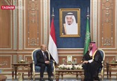 استلام وتسلیم فی المحافظات الشرقیة الیمنیة.. الانتقالی الجنوبی المدعوم اماراتیا  یتمدد على حساب حکومة ما تسمى بالشرعیة المدعومة سعودیا