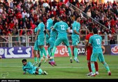 دیدار نفت و گاز گچساران - پیکان به تعویق افتاد