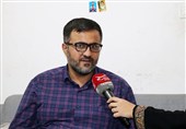 از خاکریز طلائیه تا پله‌های نفس‌گیر یک خانه اجاره‌ای/ جانبازی که درد را نجیبانه تحمل می‌کند+فیلم