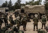 جیش الاحتلال الاسرائیلی یزوّد 10 آلاف جندی احتیاطی بأسلحة داخل منازلهم
