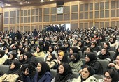 تصاویری خاص از جشن یلدای دانشگاه امام خمینی