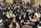 تصاویری خاص از جشن یلدای دانشگاه امام خمینی