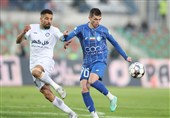 مصاف استقلال و پرسپولیس با کرمانی‌ها/ رحمتی و عالیشاه به آبی‌ها رسیدند