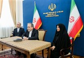 عراقجی یؤکد الموقف المبدئی لإیران الرافض لأی إجراءات تهدیدیة تمس السیادة الفنزویلیة