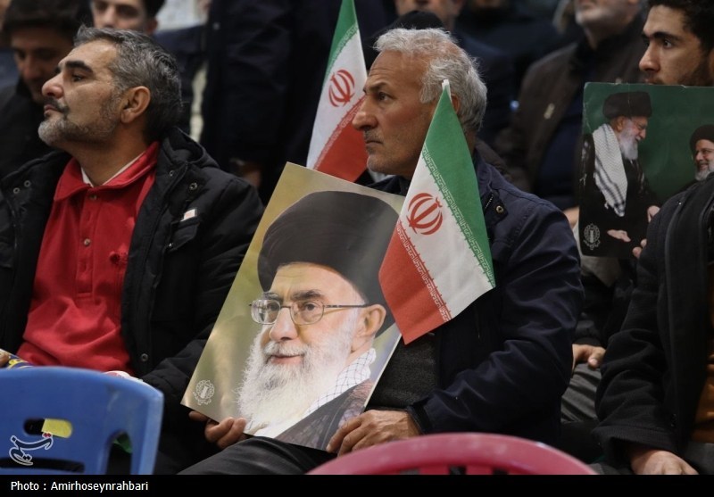 مردم ولایت‌مدار سیستان همزمان با 9 دی با آرمان‌های انقلاب تجدید بیعت کردند