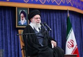 الإمام الخامنئی: لن نتراجع أمام العدو وبالاتکال على الله ودعم الشعب سنُجبره على الرکوع