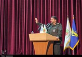سنندج؛ بازخوانی نقش سردار سلیمانی در شکستن محاصره‌ها و ساختن امید