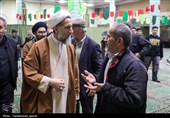 رو در رو با مردم؛ مسجد امام حسن عسکری(ع) میزبان امام جمعه قزوین