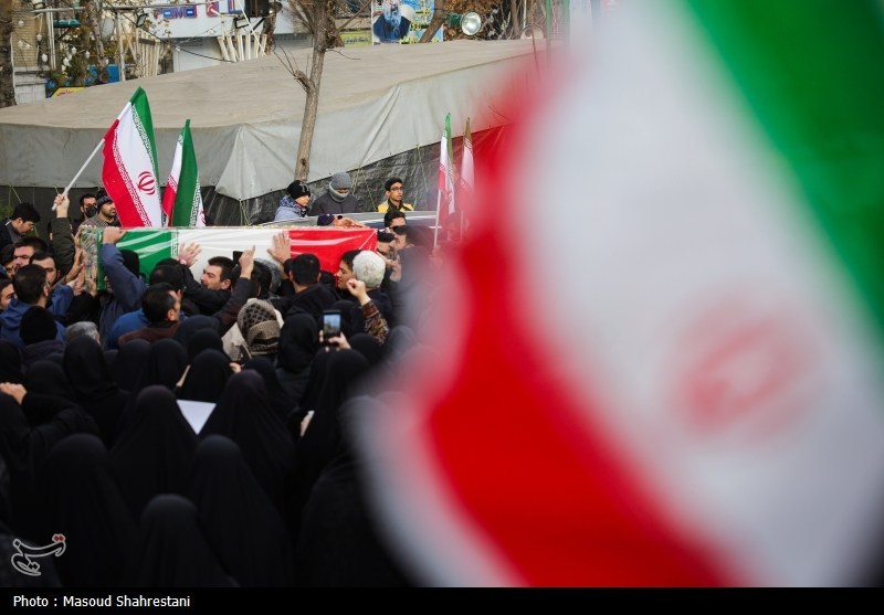 تشییع پیکر2 شهید مدافع امنیت در محله نازی آباد تهران