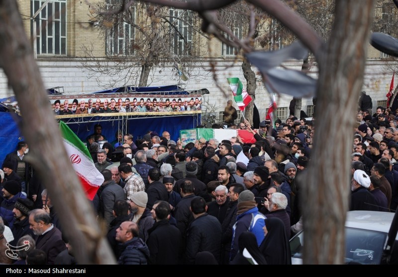 تشییع پیکر2 شهید مدافع امنیت در محله نازی آباد تهران