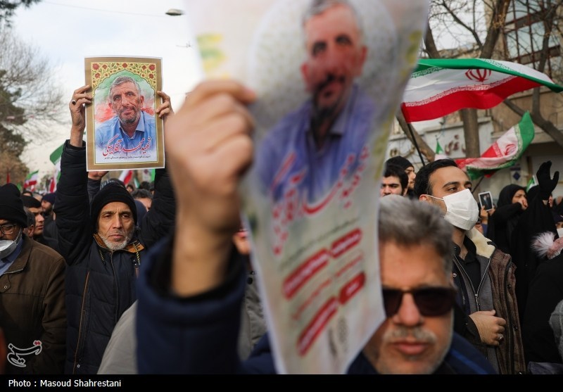 تشییع پیکر2 شهید مدافع امنیت در محله نازی آباد تهران