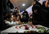 خاکسپاری شهدای جنگ تروریستی اخیر