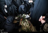 خاکسپاری شهدای جنگ تروریستی اخیر