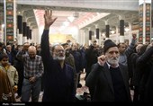 ابراز انزجار زائران حرم قم از اغتشاشگران