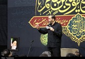 ابراز انزجار زائران حرم قم از اغتشاشگران
