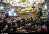گل‌آرایی ضریح حرم حضرت معصومه(س)