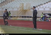 دیدار تیم های فوتبال فجر شهید سپاسی و پرسپولیس