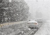 برف ترافیک تهران را سنگین کرد/ رانندگان با سرعت مطمئنه برانند