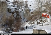 یخ زدن آبشار گنجنامه همدان