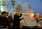 پخت 20 تن سمنو در حرم مطهر امامزاده سید علاءالدین شیراز