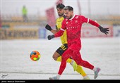 دیدار تیم‌های فوتبال پرسپولیس و سپاهان