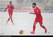 دیدار تیم‌های فوتبال پرسپولیس و سپاهان